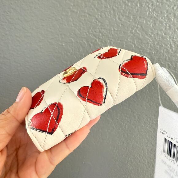 Coach CBR71 Essential Small Zip Around Card Case With Quilting And Heart Print - Picture 10 of 12